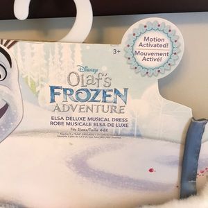 elsa deluxe musical dress